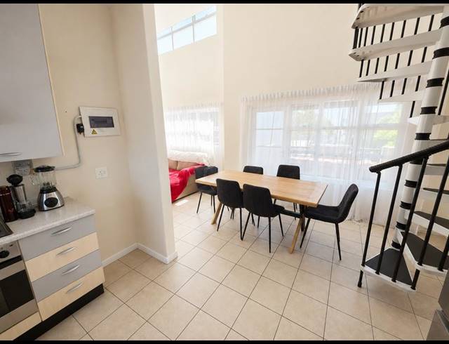 1 BEDROOM APARTMENT FOR SALE IN PINESLOPES